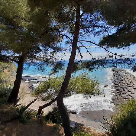 Appartamento Nel Borgo Con Splendida Vista Sul Mare Черво Екстер'єр фото
