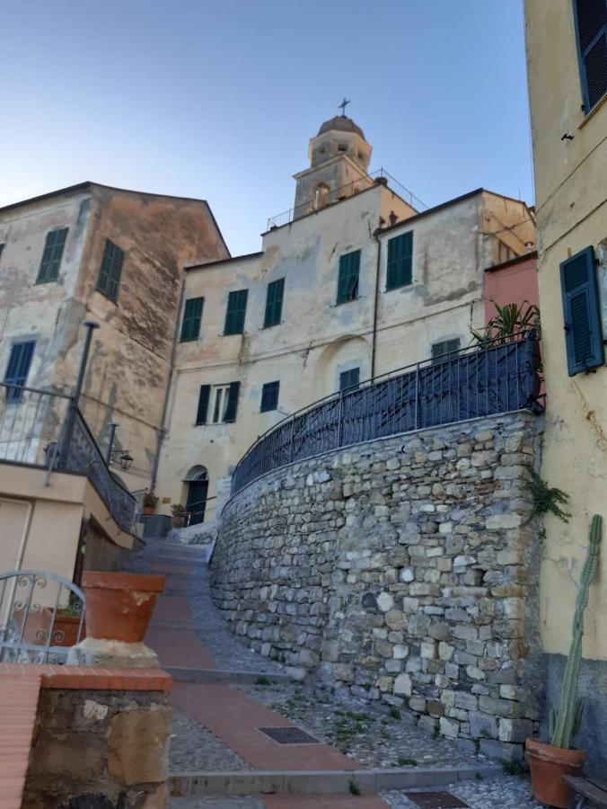 Appartamento Nel Borgo Con Splendida Vista Sul Mare Черво Екстер'єр фото
