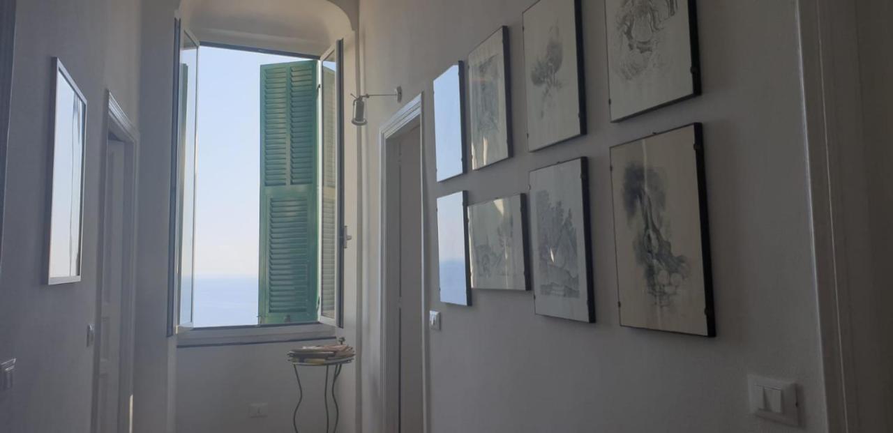 Appartamento Nel Borgo Con Splendida Vista Sul Mare Черво Екстер'єр фото
