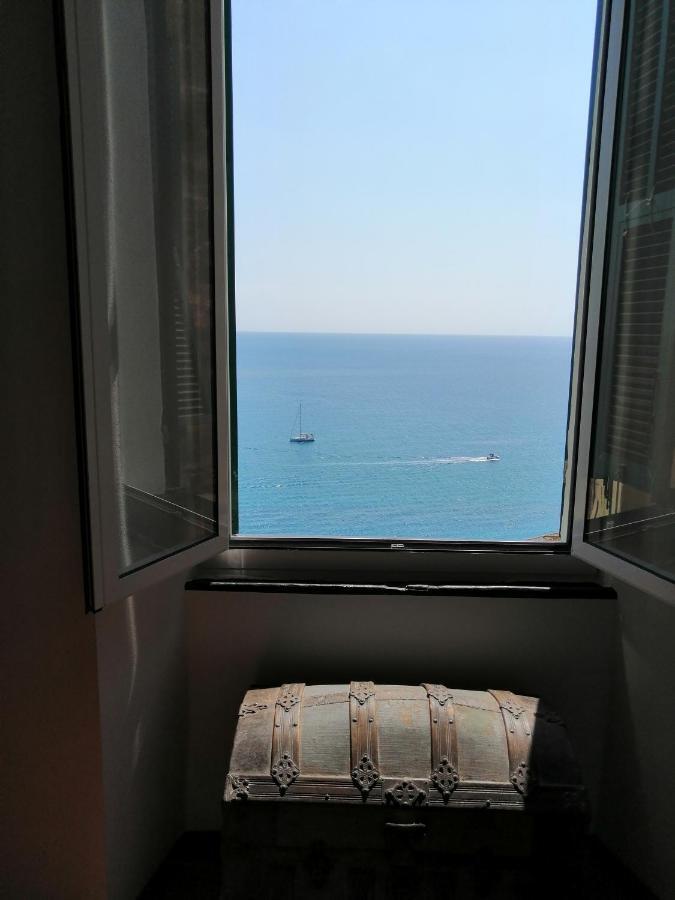 Appartamento Nel Borgo Con Splendida Vista Sul Mare Черво Екстер'єр фото